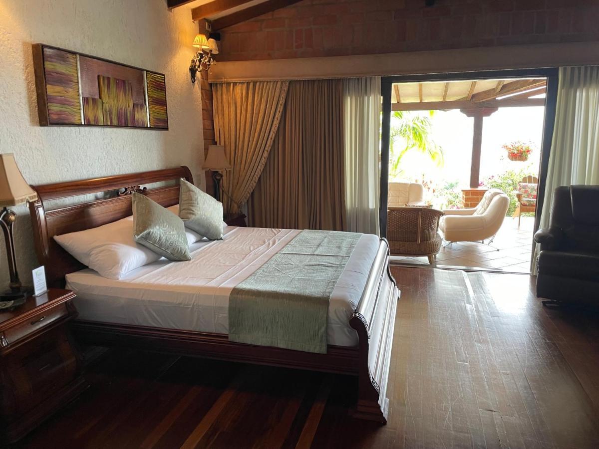 Finca Hotel Villa Camila Copacabana Esterno foto