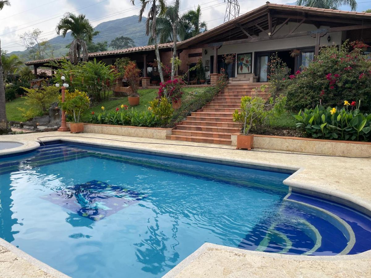 Finca Hotel Villa Camila Copacabana Esterno foto